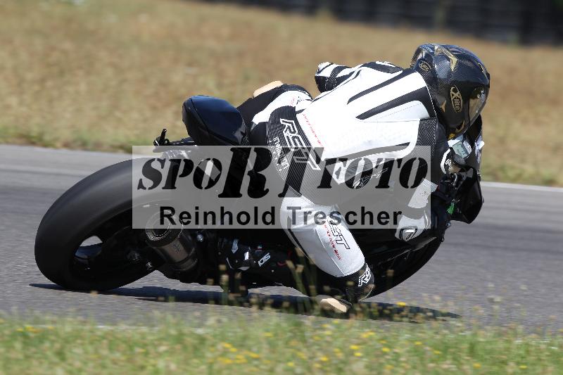 /Archiv-2022/40 18.07.2022 Plüss Moto Sport ADR/Freies Fahren/backside